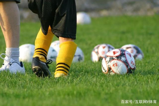 皇马对阵费伦茨瓦罗斯：维尼修斯新合同首秀，迪奥曼德缺席